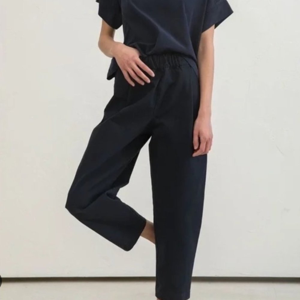 Elizabeth Suzann Andy Cotton Canvas Trouser in Navy EUC